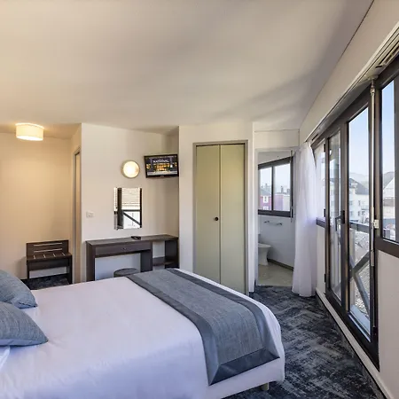 纳申娜尔酒店 3*