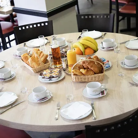 Отель National Лурд