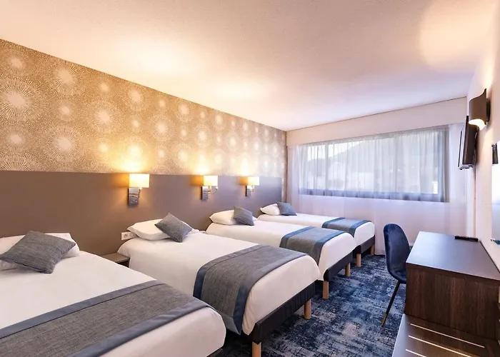 National Hotel Lurdy